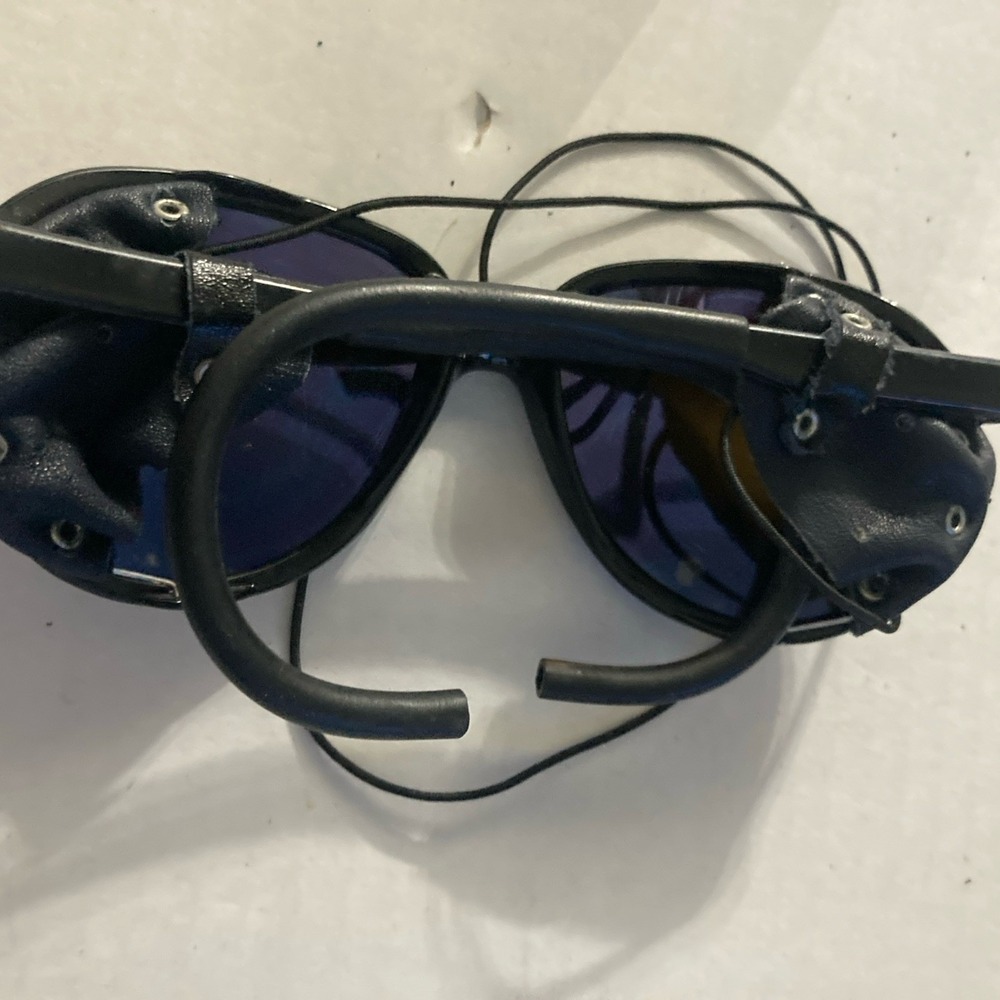 Vintage Alpine Glacier Sunglasses – Mountaineering‎ Leather Side Shields - Picture 13 of 16